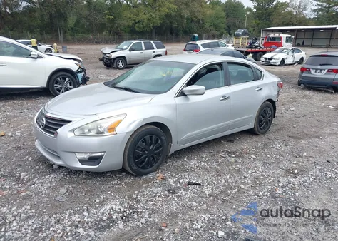 2015 Nissan Altima 2.5 S z USA, uszkodzony, nr VIN 1N4AL3AP3FC453339